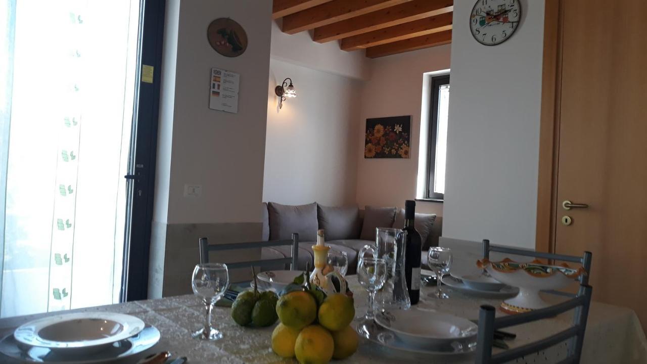 Profumo Di Zagara Acireale Villa ภายนอก รูปภาพ
